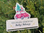 Kalendarz adwentowy czerwone auto garbus